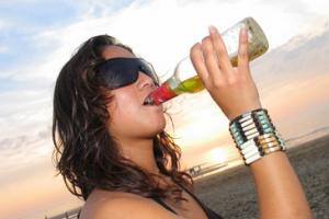 derlander drinkt meer dan een glas per dag